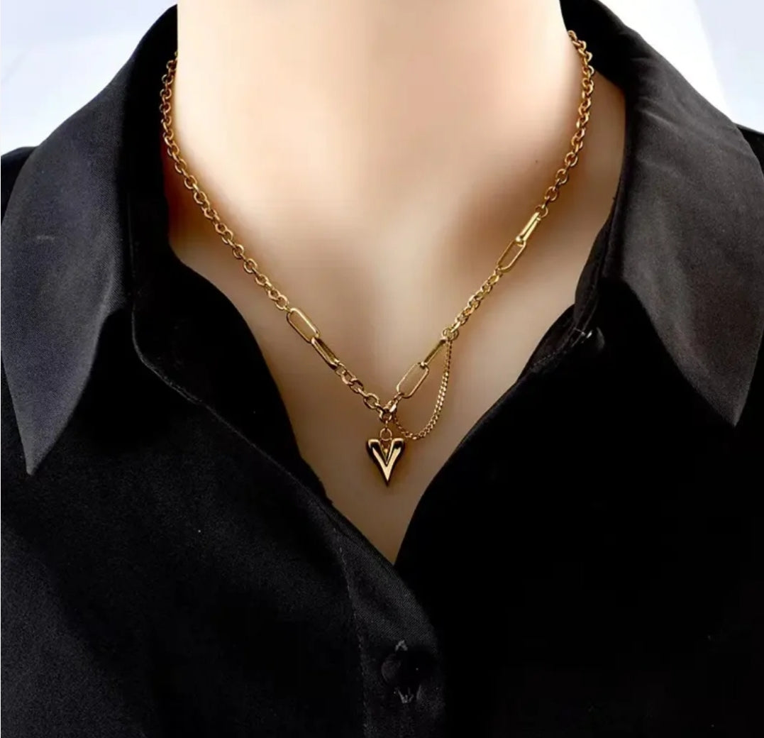 Imitation statement jewellery