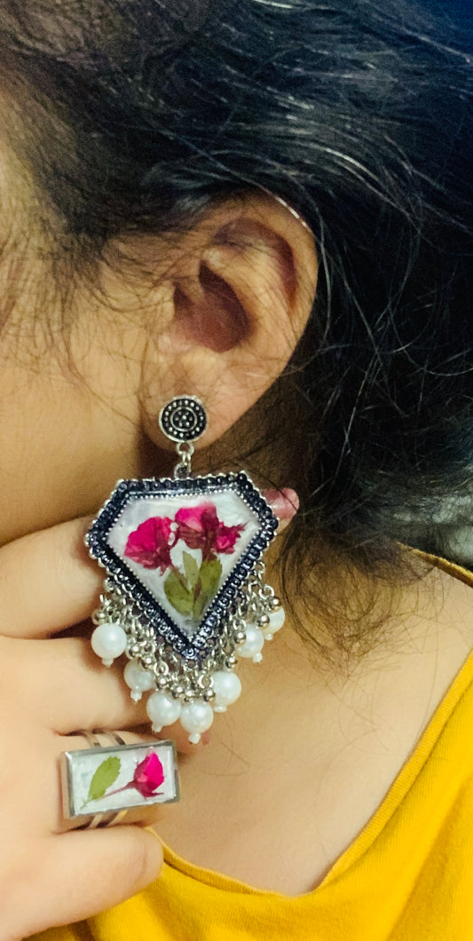 Rose jhumka